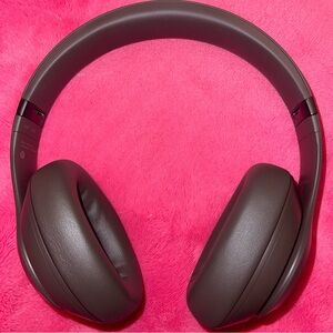 Beats Studio Pro